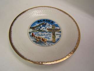   souvenir collector plate alaska unknown maker gold rim embossed edge